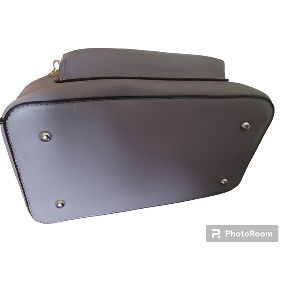 La Terre Fashion  Vegan Leather Backpack Purse Zipper Pockets With Bee Charm NW - Picture 5 of 9